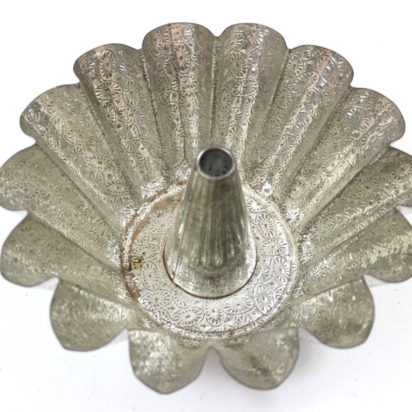 Vintage Embossed Textured Tin Aluminum Brioche Angel Food Cake Pan – Scalloped - Picture 1 of 7